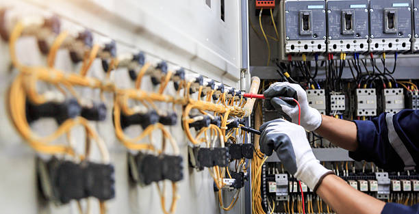 Professional Electrician technician working in Hopewell, VA